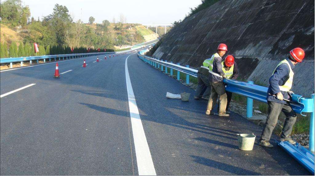 宁波公路护栏的主要功能有哪些？